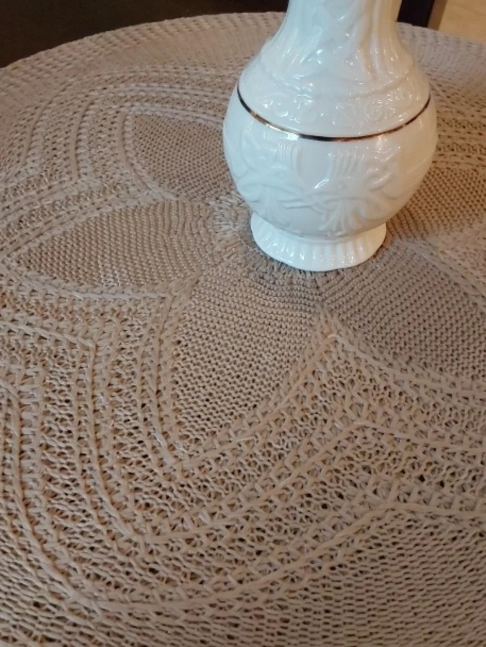 Belleek China Claddagh Bud Vase